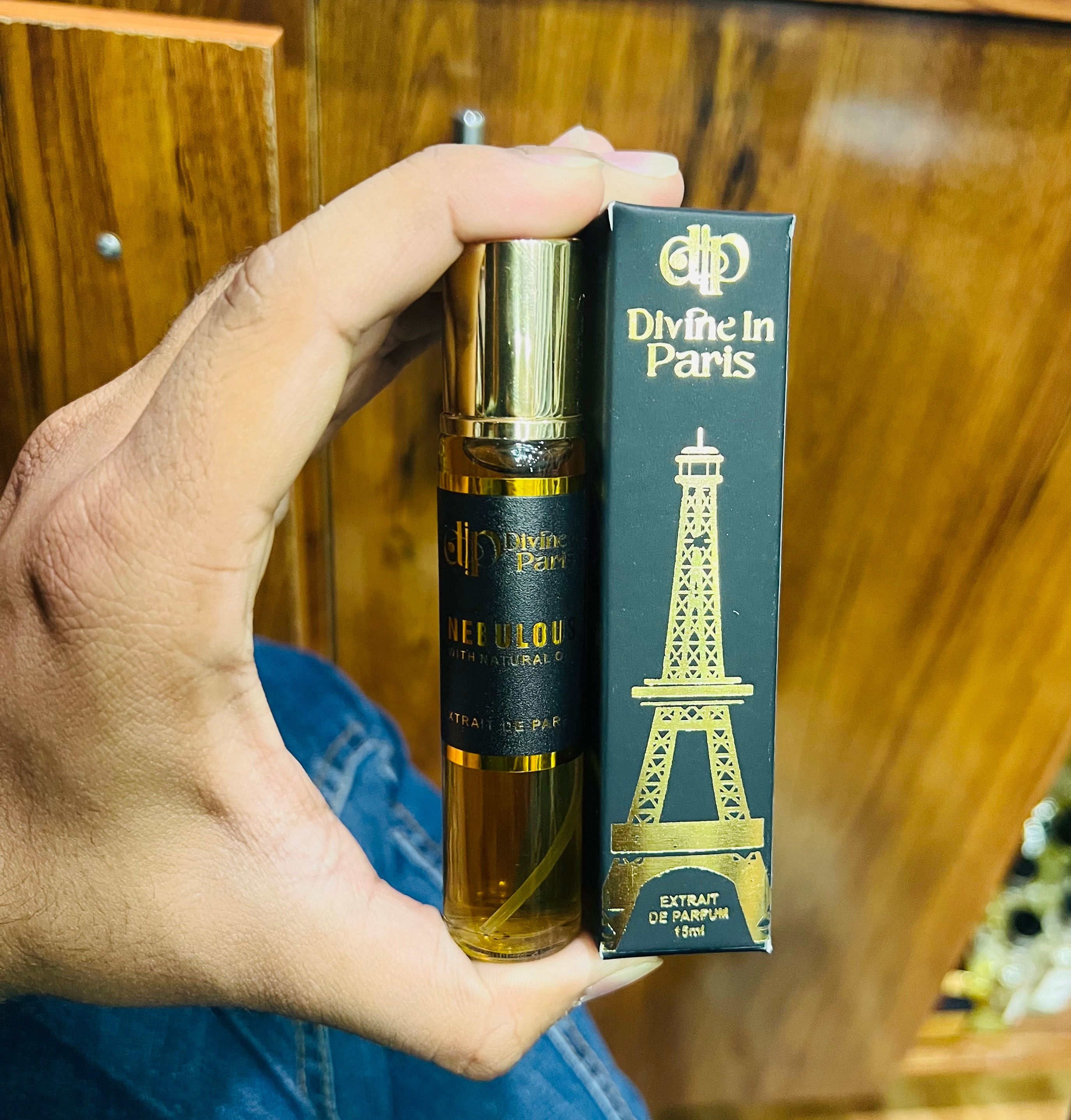 Nebulous With Natural Oud
